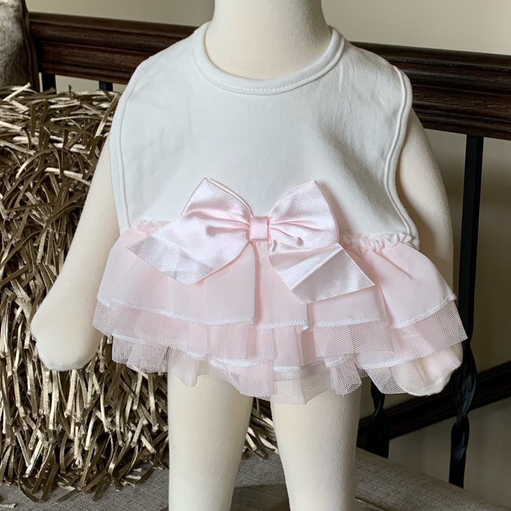 First Impressions Formal Bib